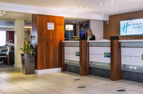 Holiday Inn Express Gatwick Airport reception