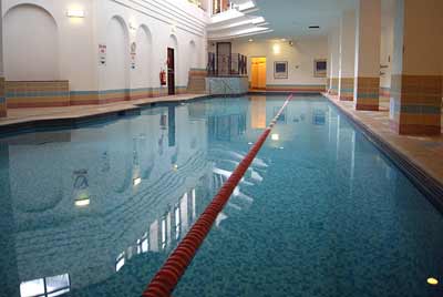 Gatwick Copthorne Effingham Swimming Pool