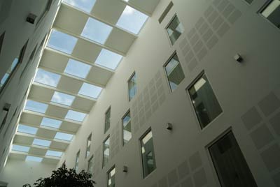 Gatwick Courtyard by Marriott Foyer