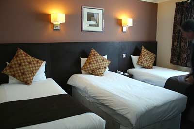 Gatwick Days Hotel Triple Room