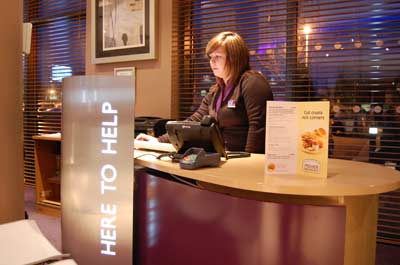 Gatwick Premier Inn Manor Royal Help