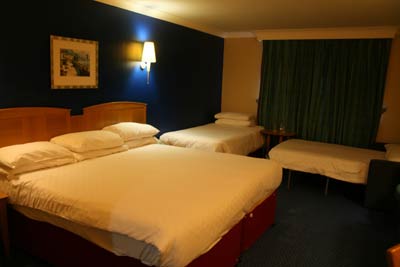 Gatwick Menzies Family Room