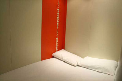 Easyhotel